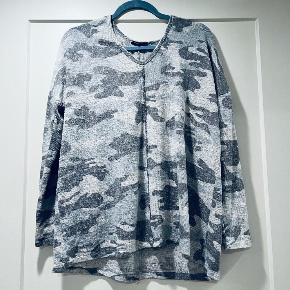 Gray Camo Long Sleeve Tshirt Large